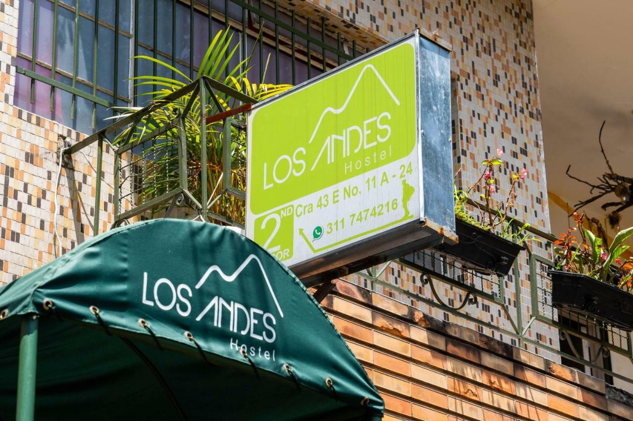 Los Andes Hostel Medellín Exterior foto